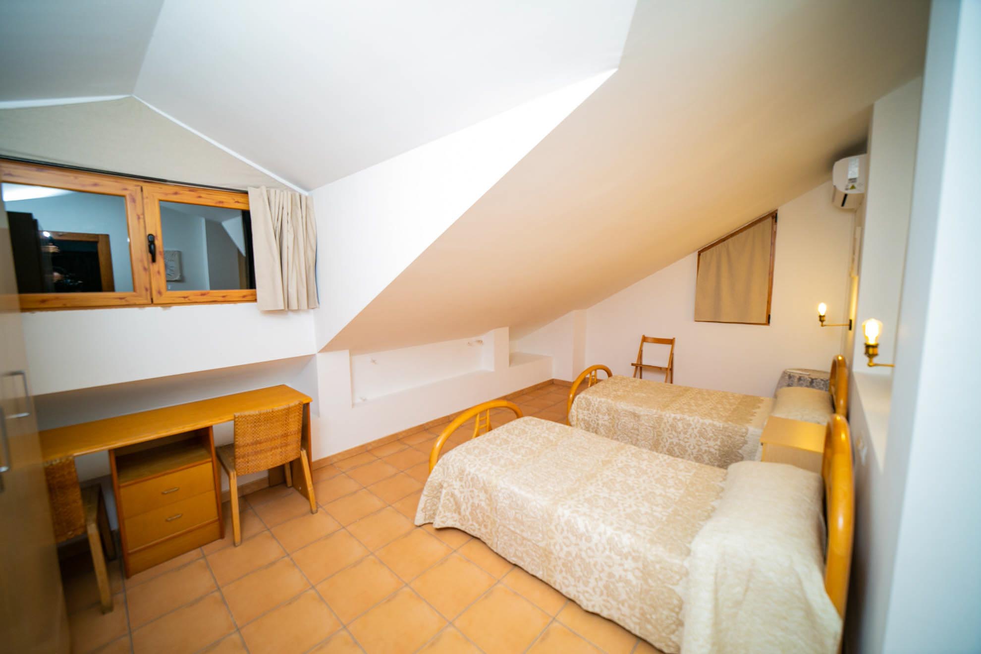 Dormitorio Ático (2 camas)